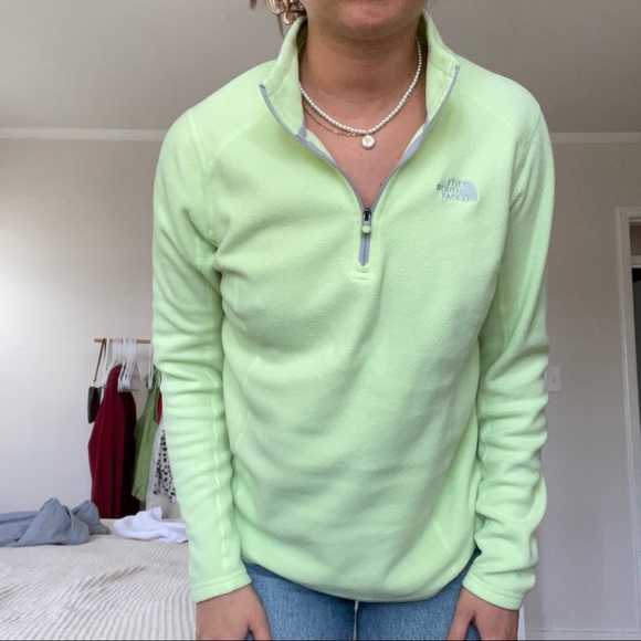 The North Face Fleece Half Zip Jacket - Picture 2 of 5